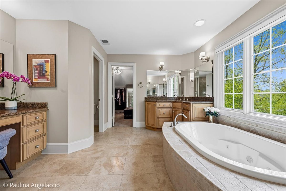 103 Equestrian Way