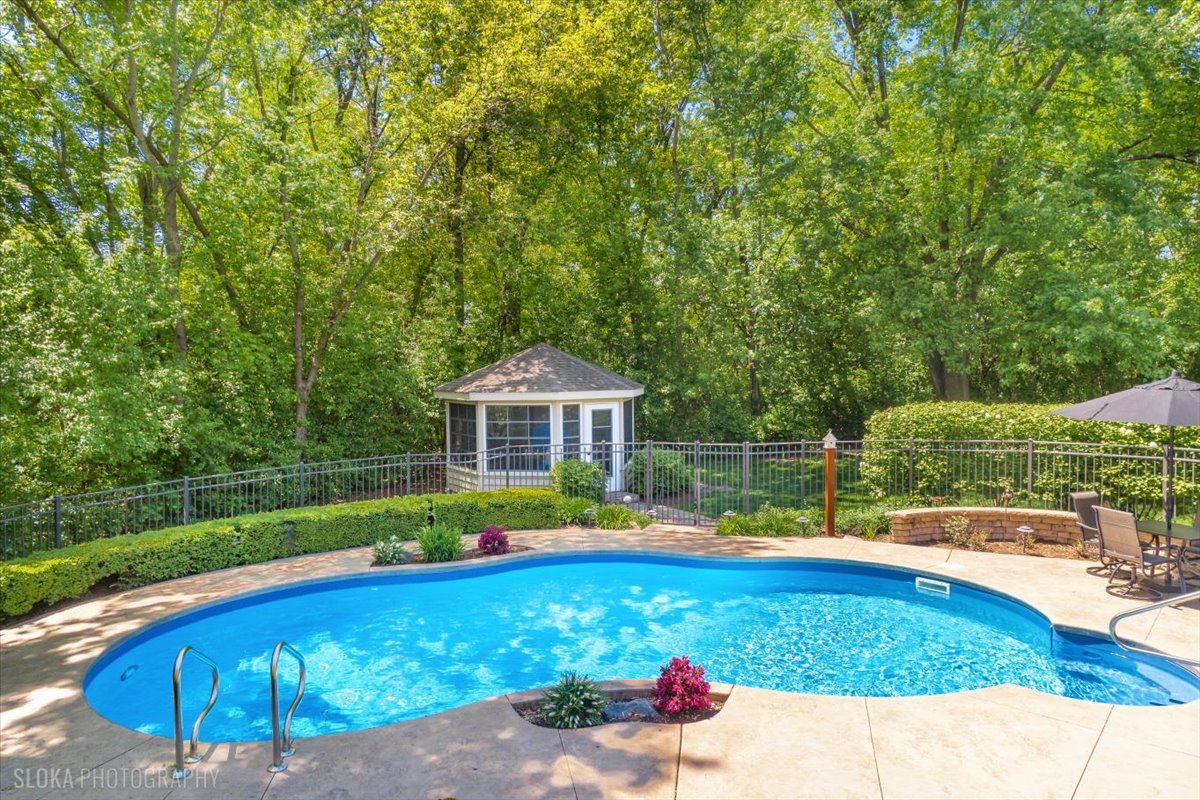 103 Equestrian Way