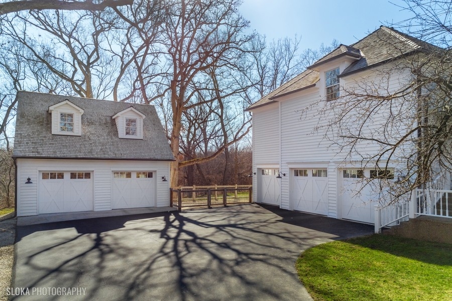 383 County Line Road