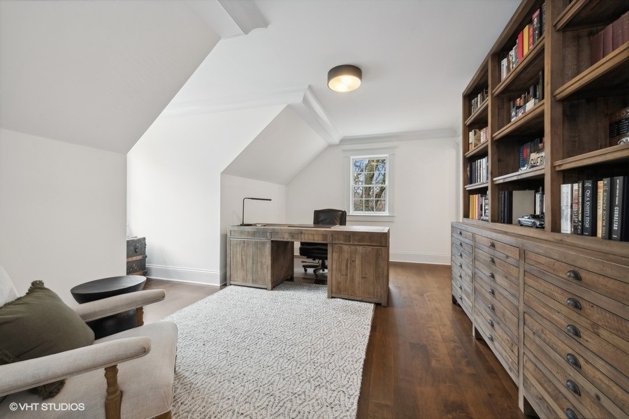 383 County Line Road