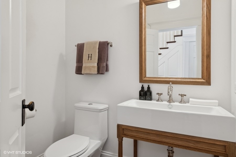 383 County Line Road