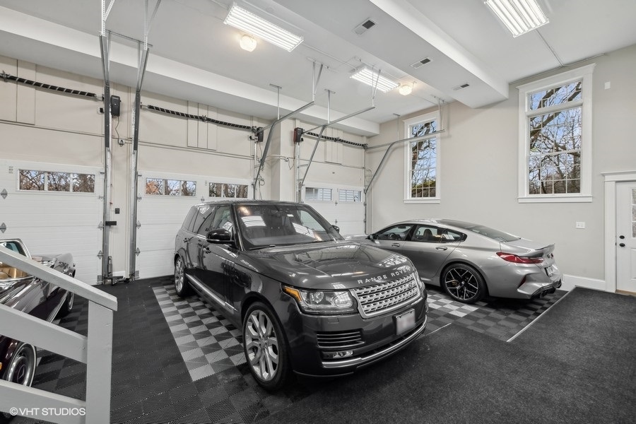 383 County Line Road