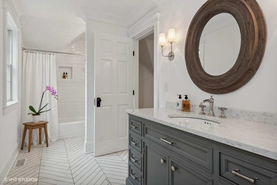 383 County Line Road