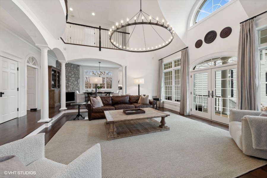 383 County Line Road