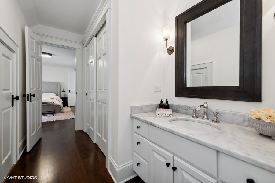 383 County Line Road