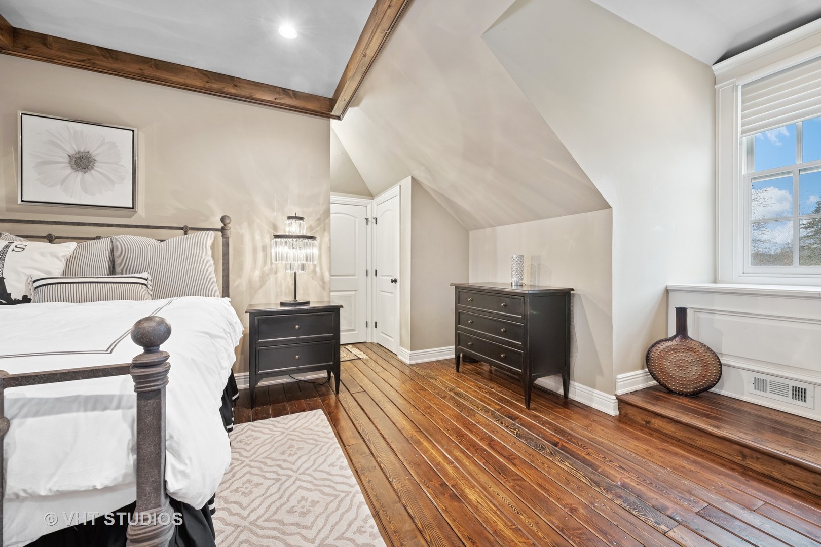 546 Oak Knoll Road