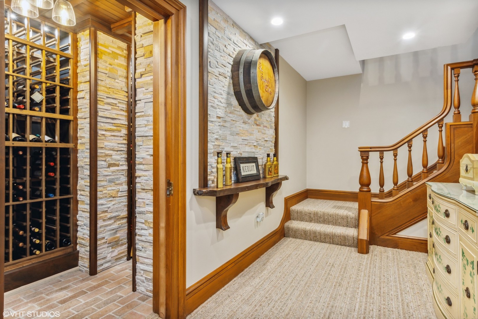 546 Oak Knoll Road