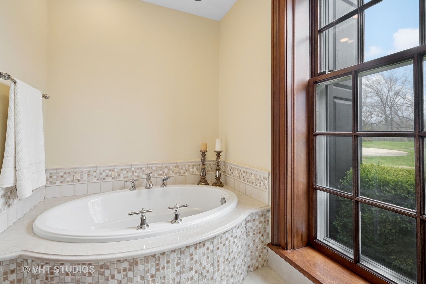 546 Oak Knoll Road
