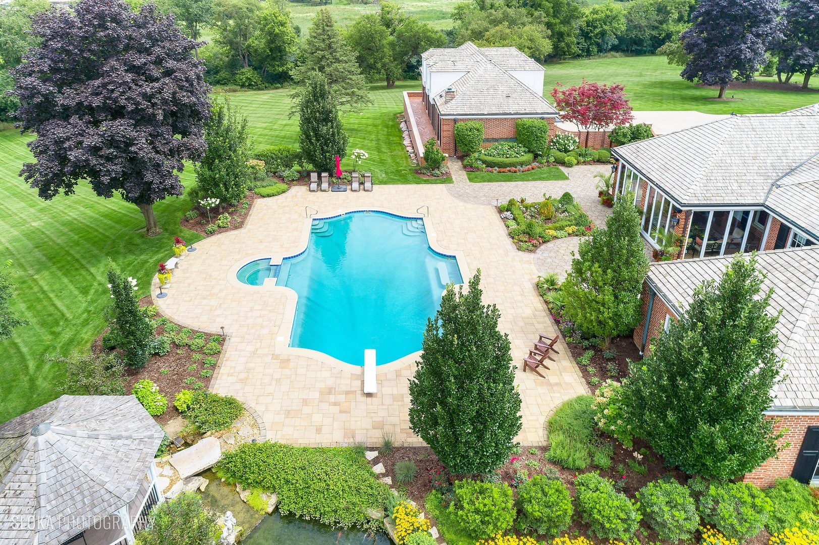 546 Oak Knoll Road