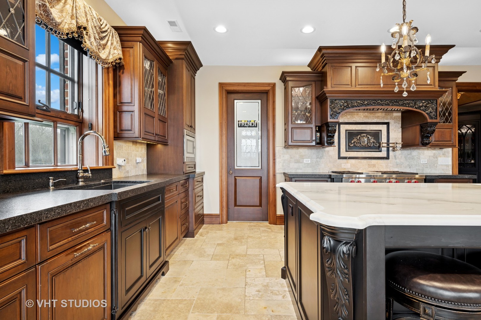 546 Oak Knoll Road