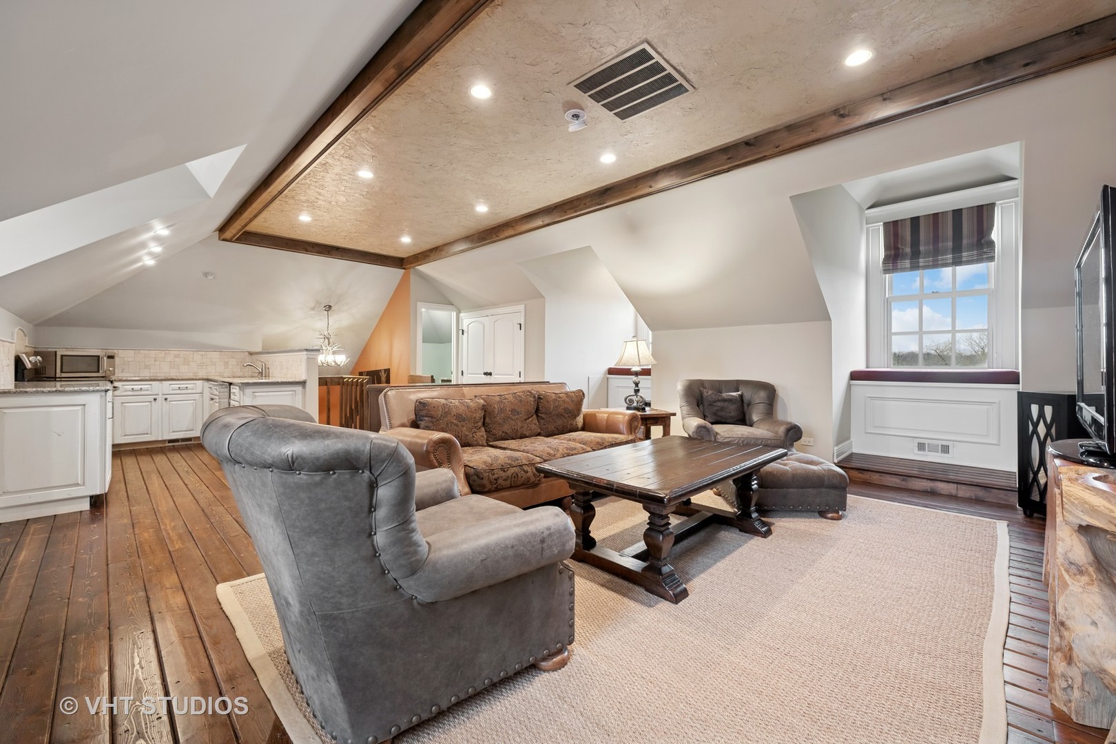 546 Oak Knoll Road