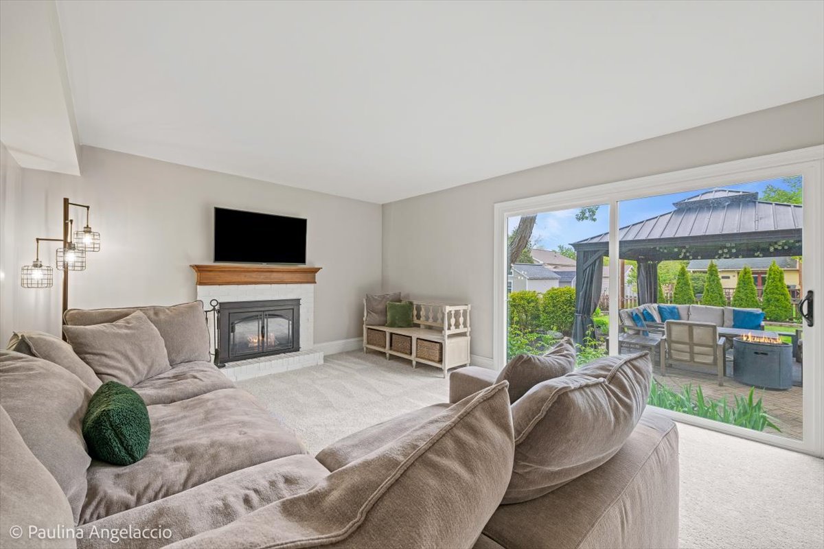 1524 Coral Reef Way