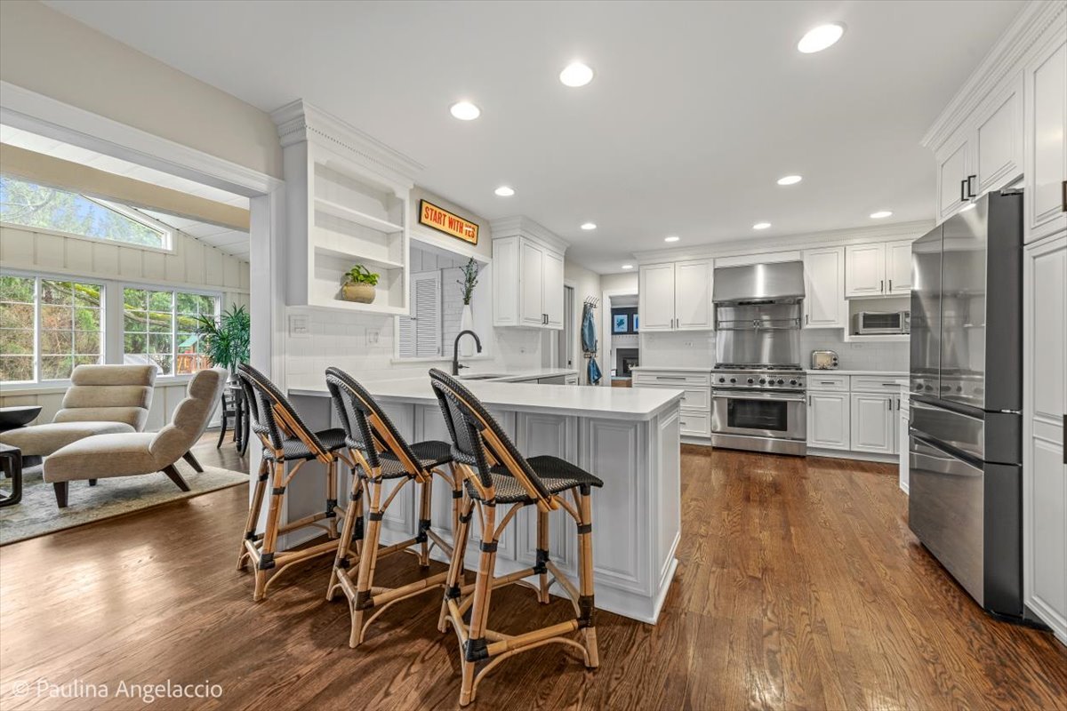 590 Red Barn Lane