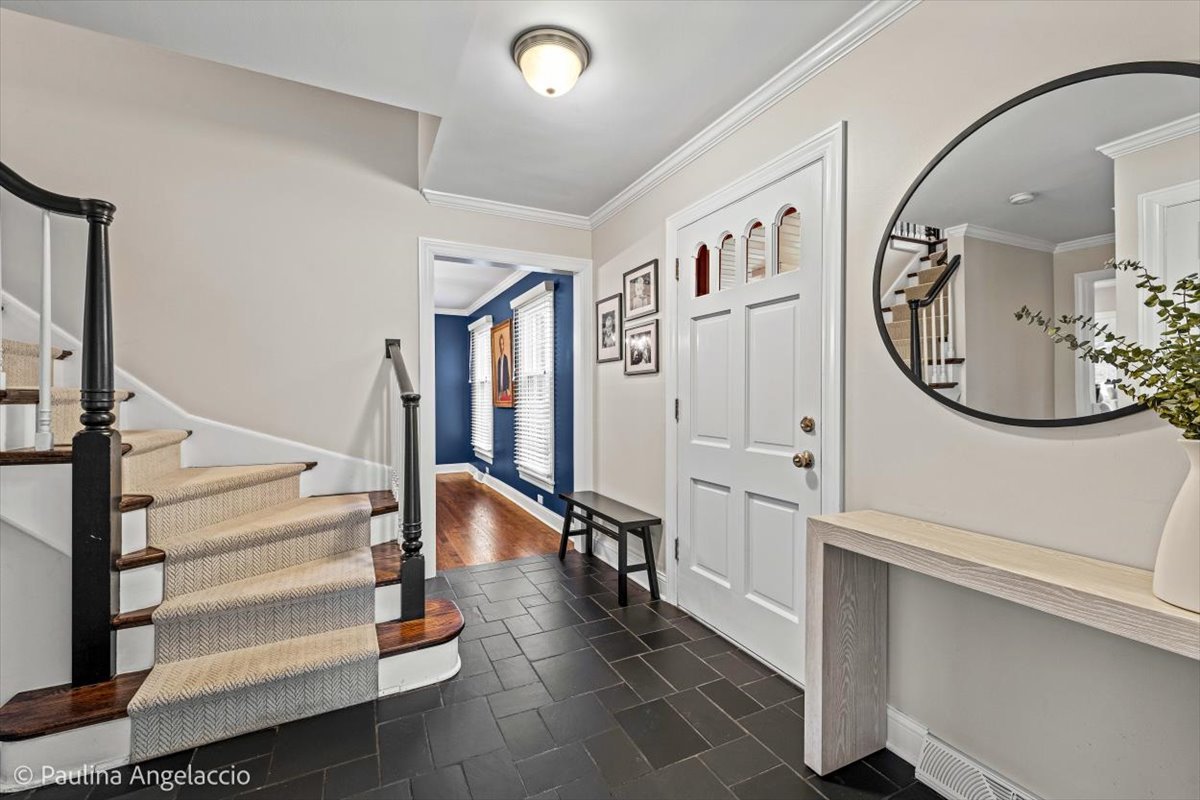 590 Red Barn Lane