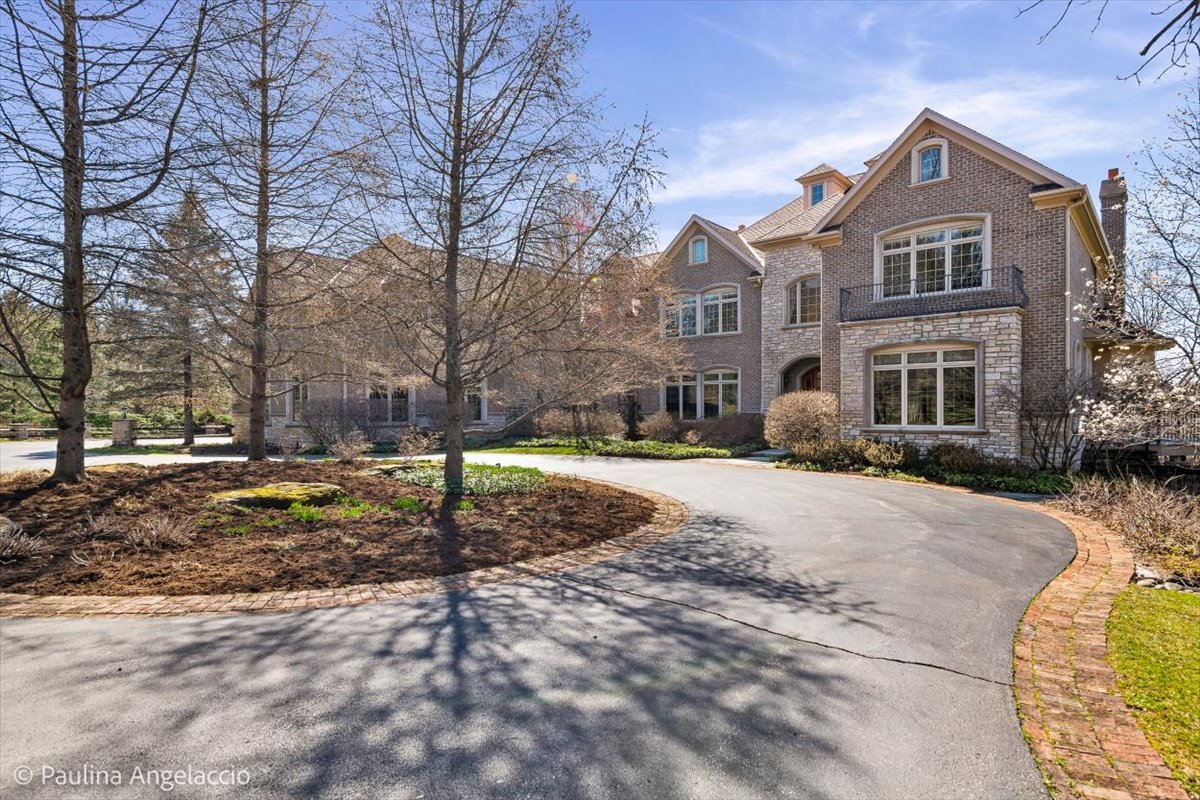 419 N Valley Hill Road