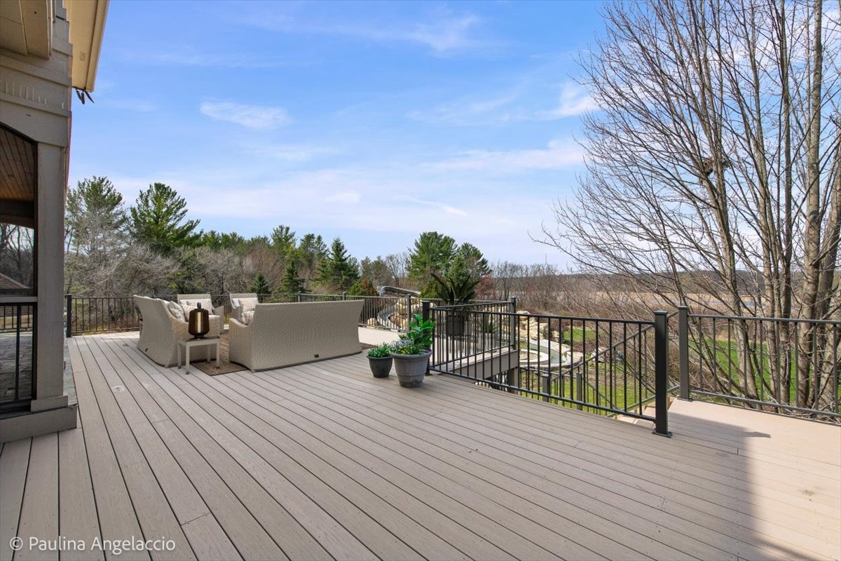 419 N Valley Hill Road