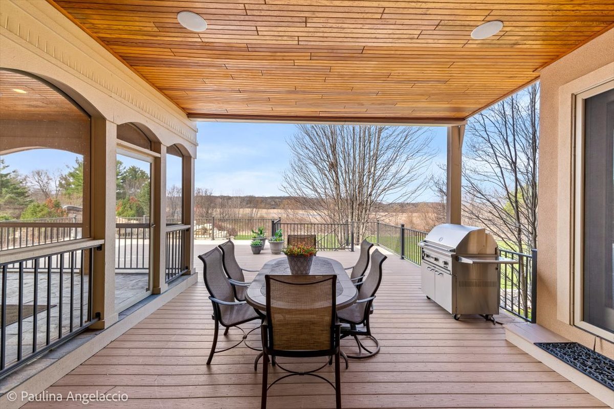 419 N Valley Hill Road