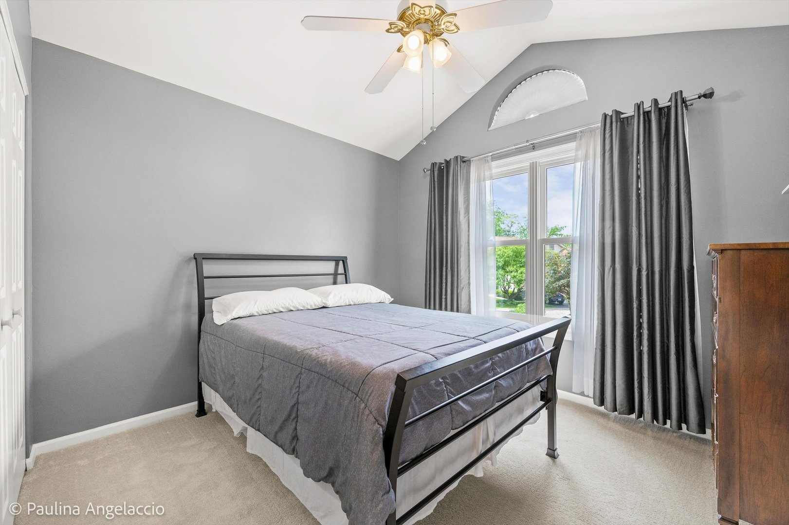 863 N Auburn Woods Drive