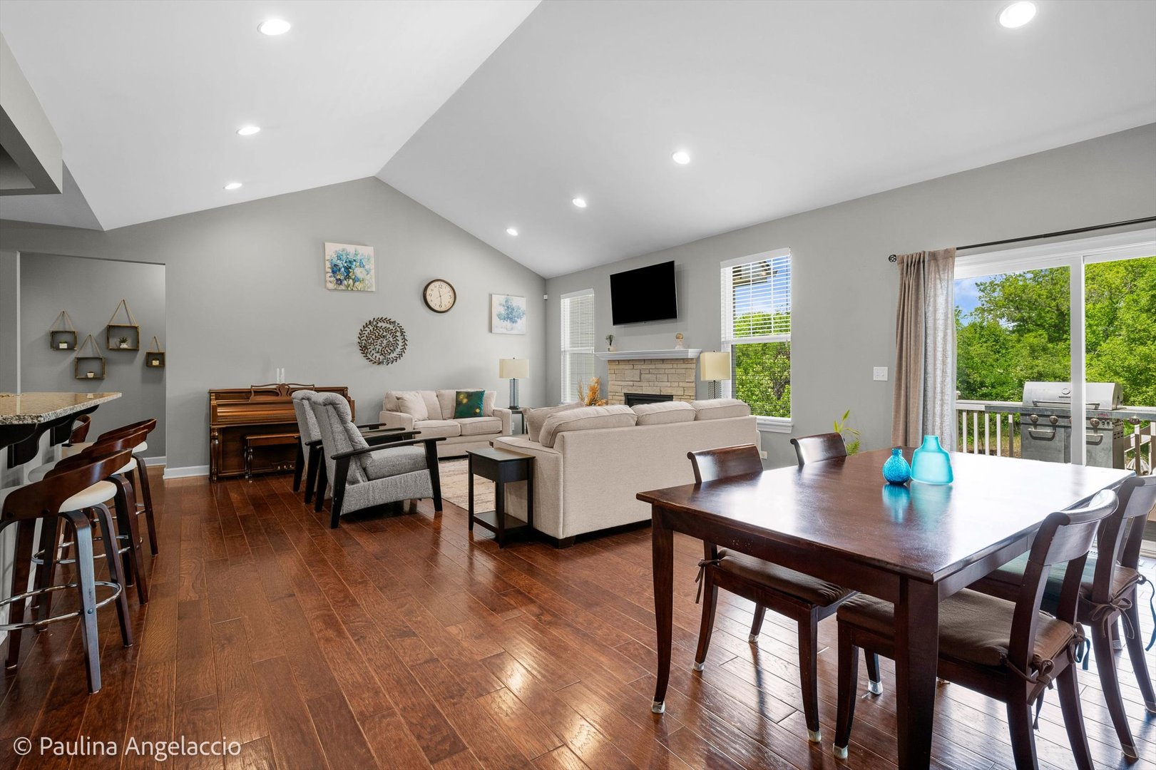 6535 Woodland Hills Drive
