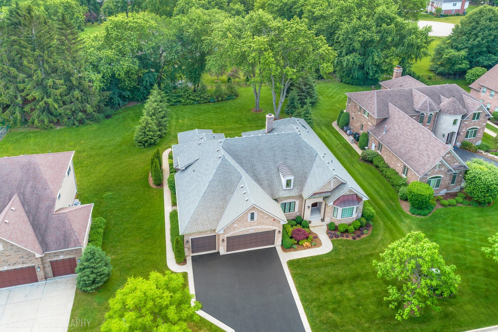 405 Fox Glove Lane