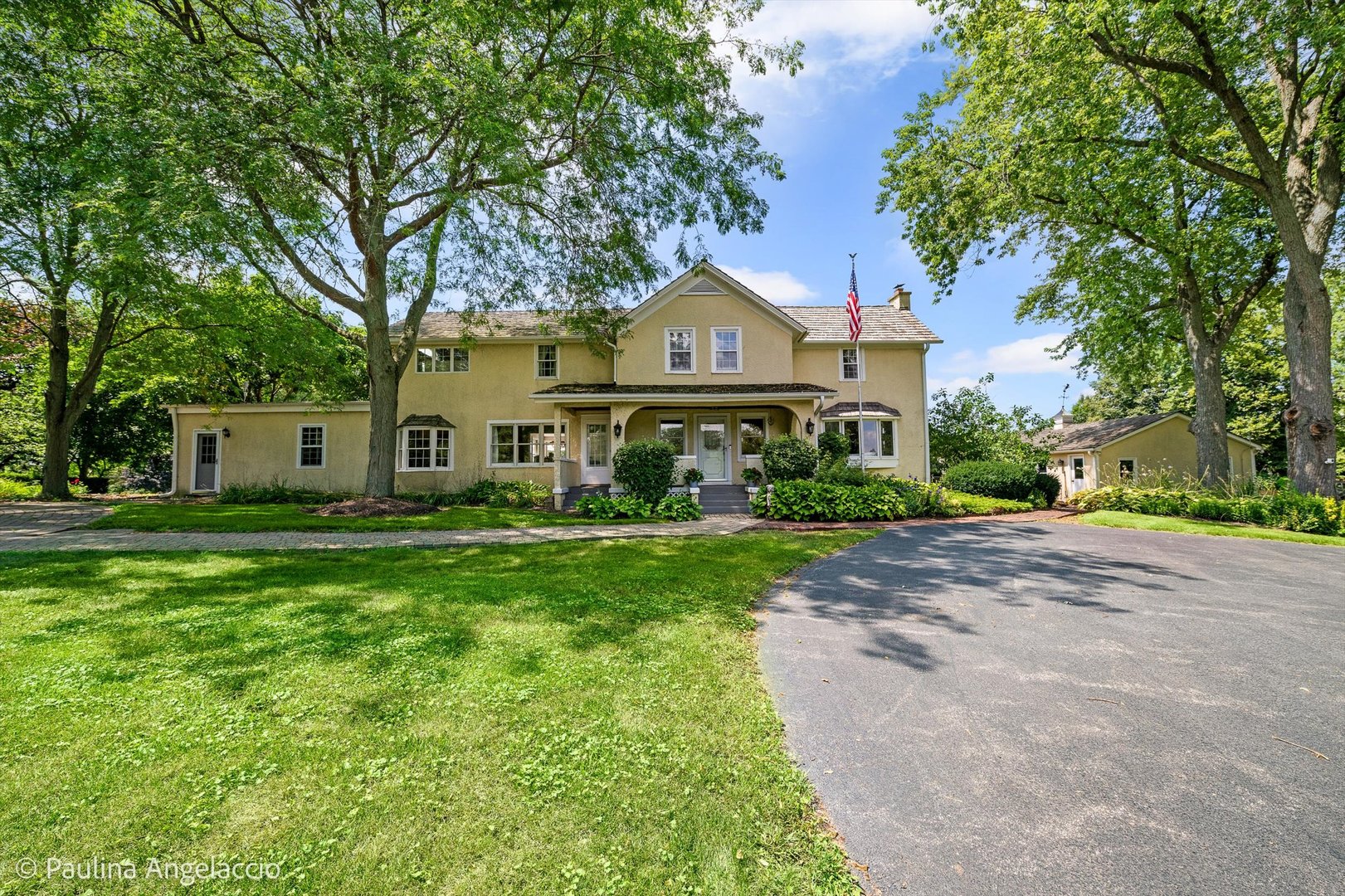 62 Dundee Lane