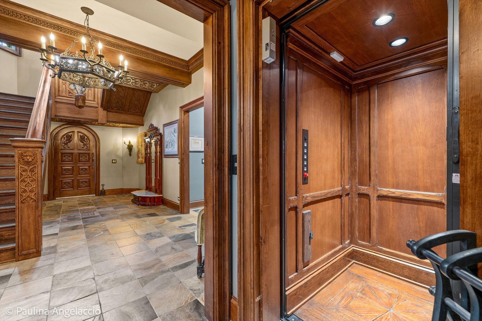 10 Goose Lake Drive