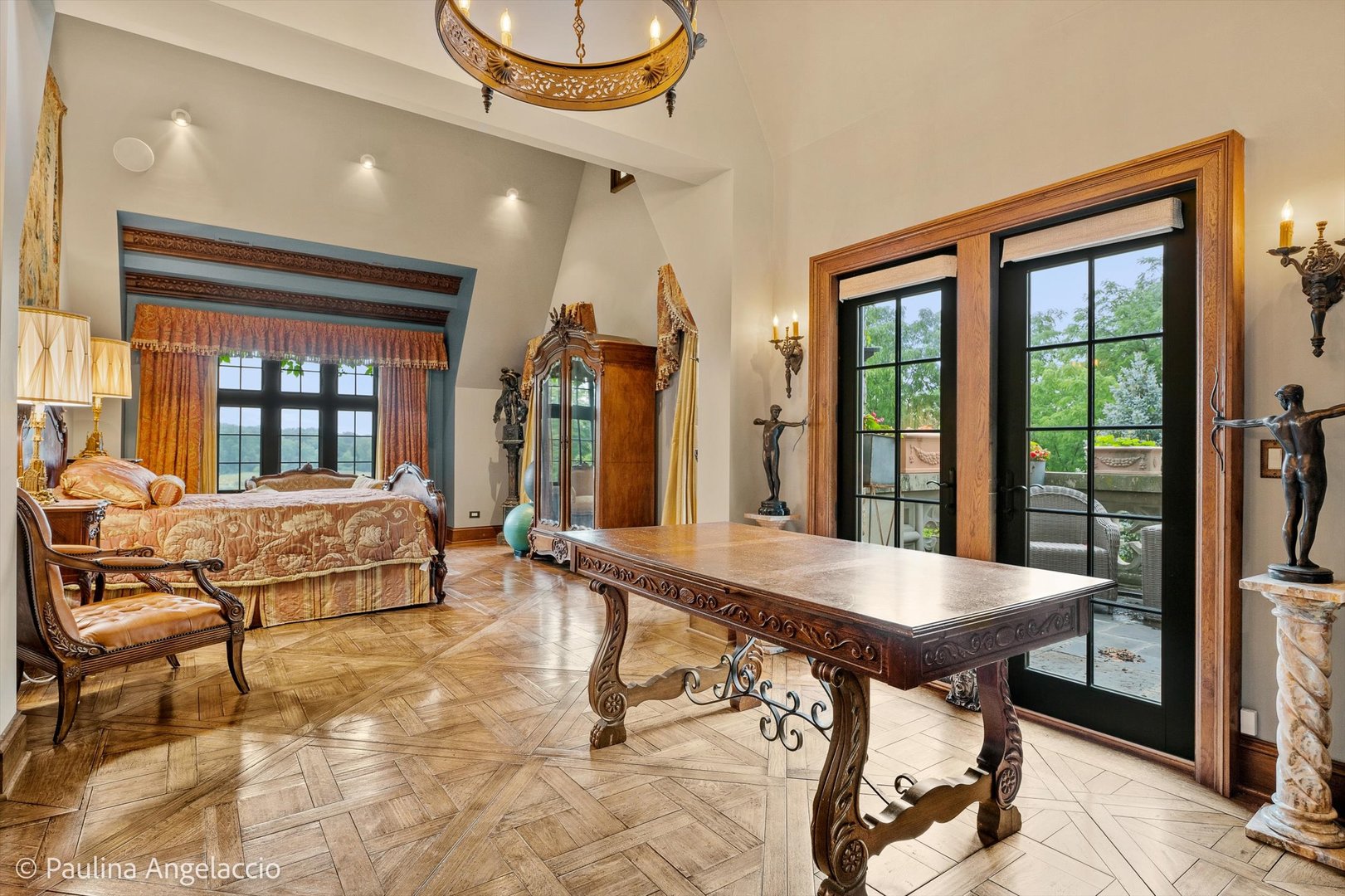10 Goose Lake Drive