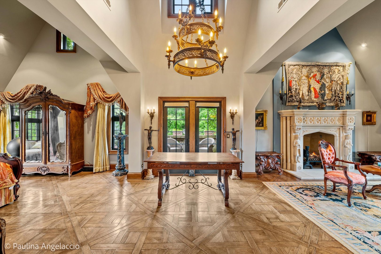 10 Goose Lake Drive