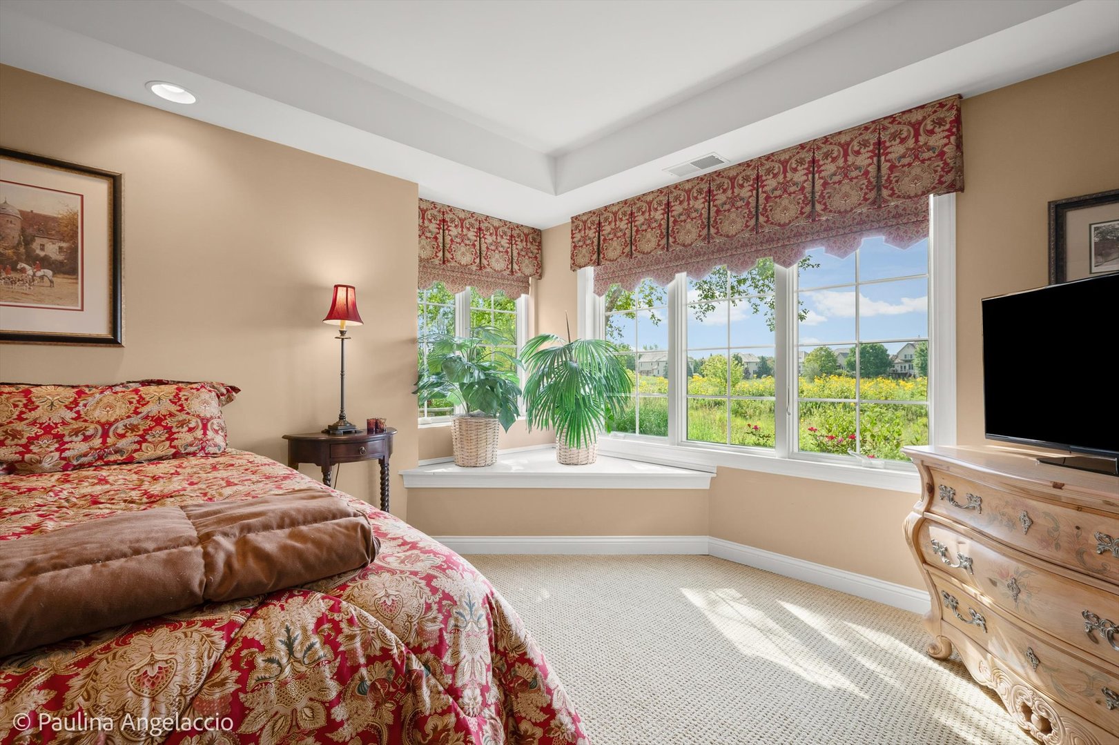 1013 Ridgeview Drive