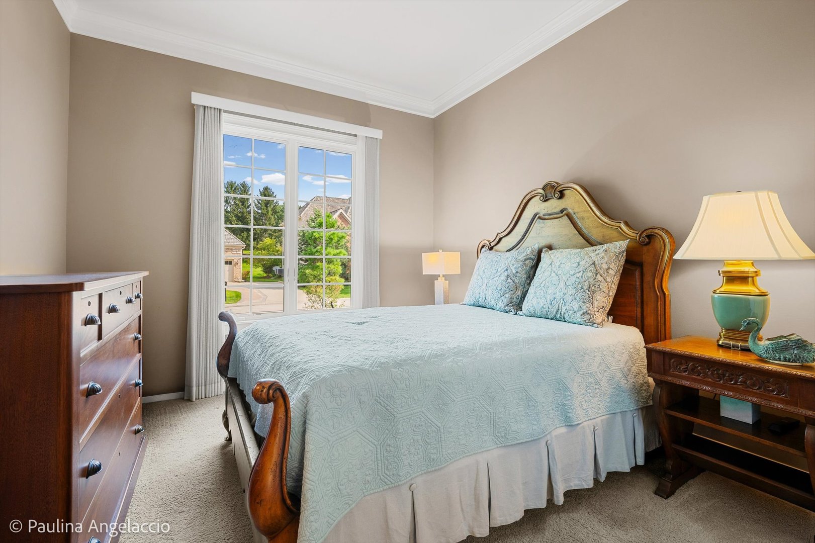 1013 Ridgeview Drive