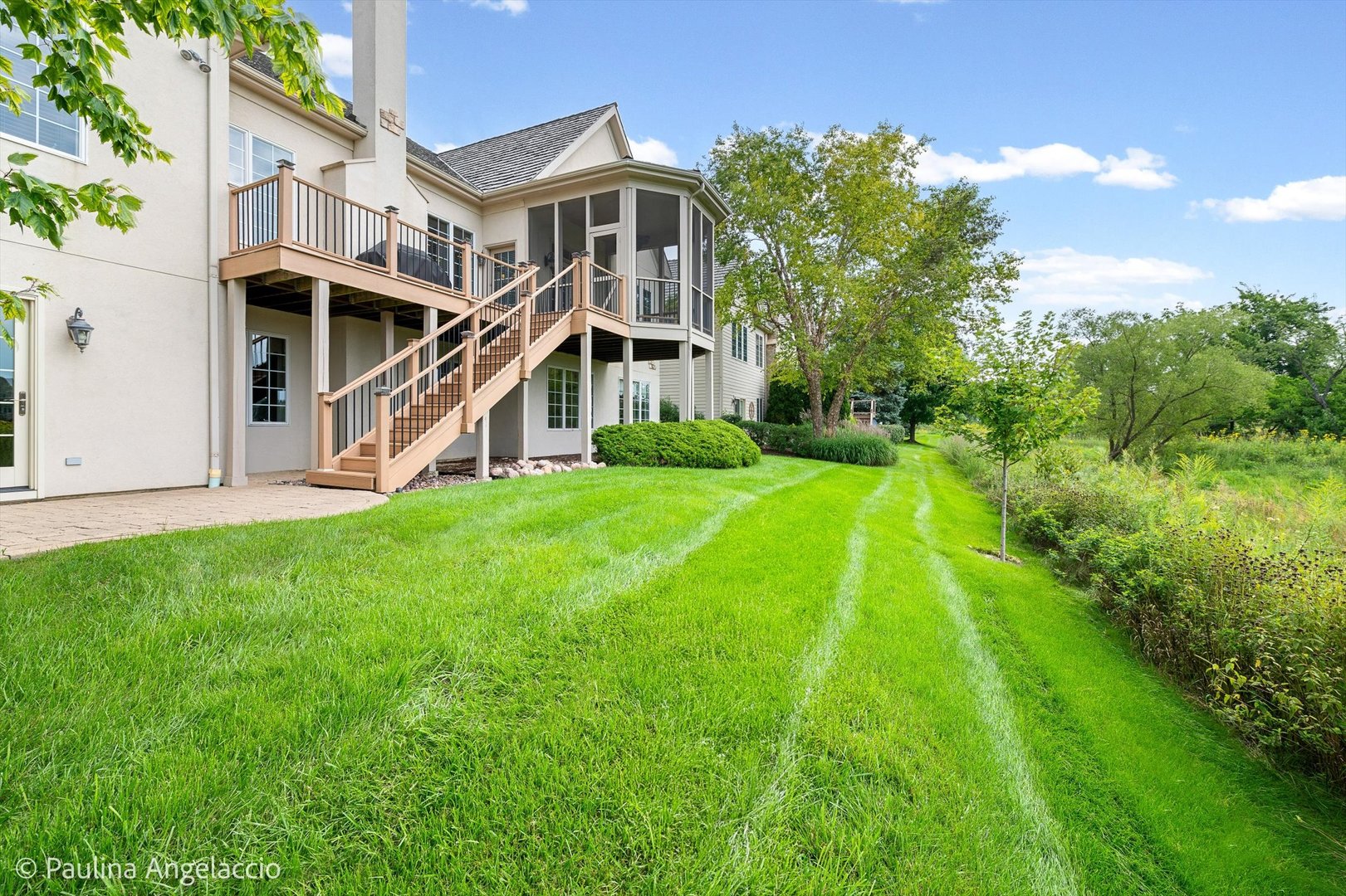 1013 Ridgeview Drive
