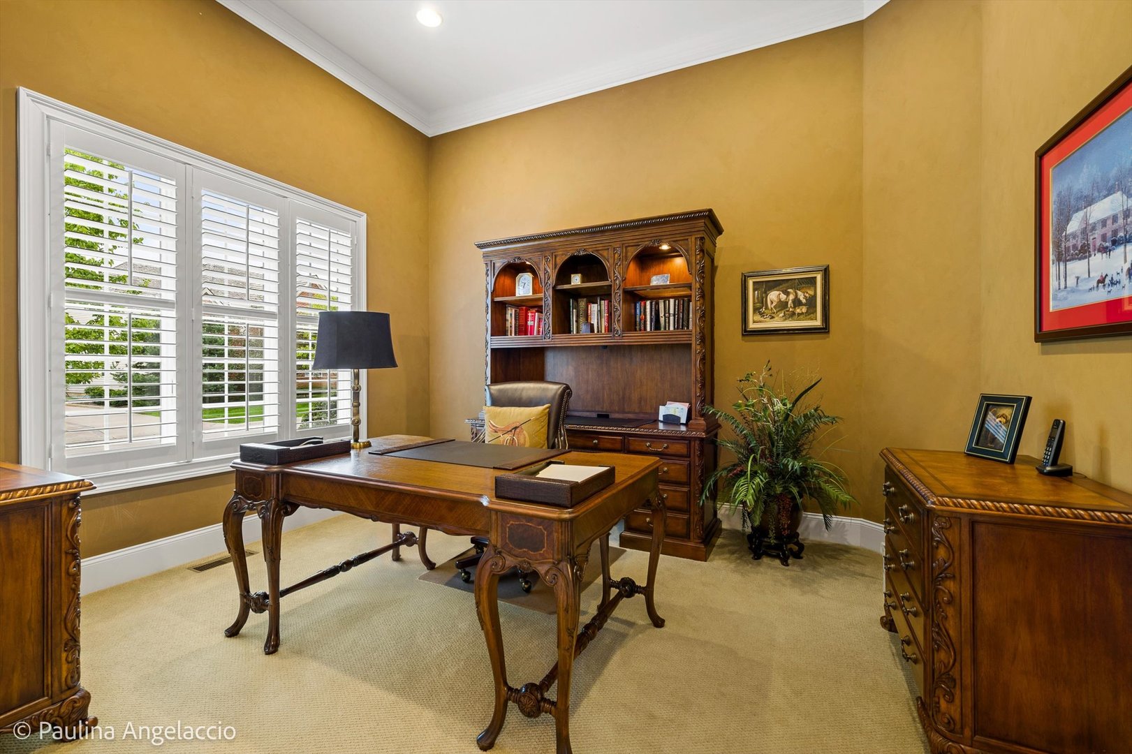 1013 Ridgeview Drive
