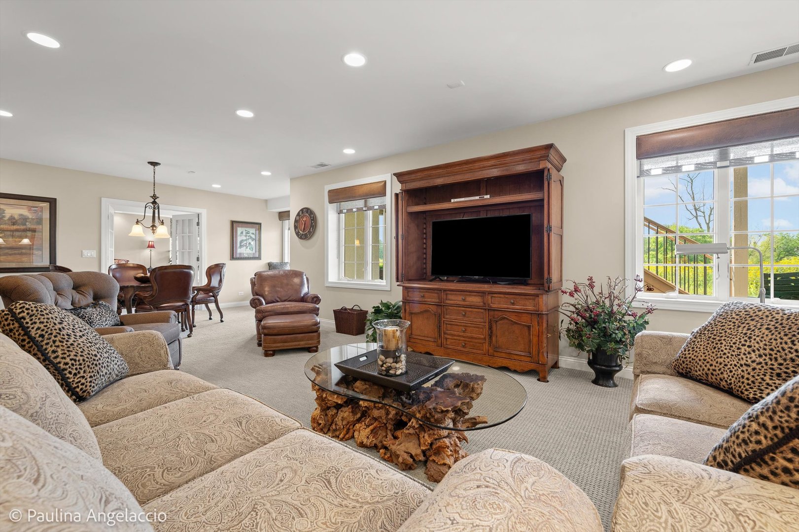 1013 Ridgeview Drive