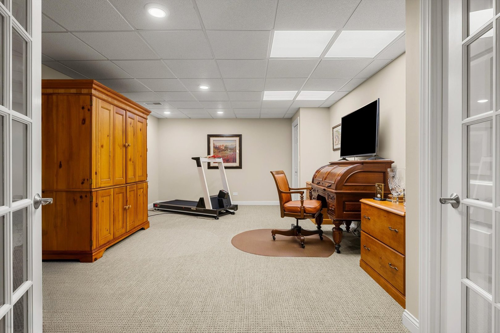 1013 Ridgeview Drive