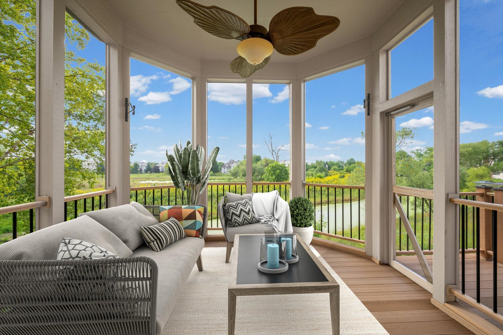 1013 Ridgeview Drive