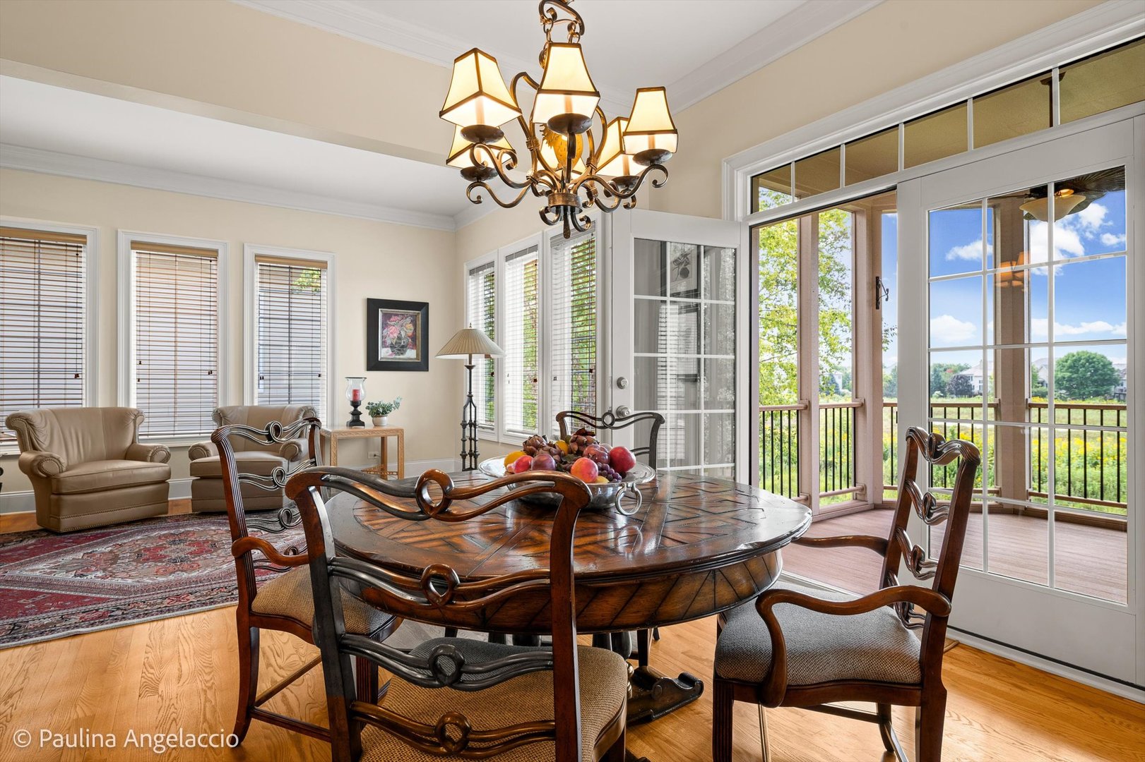 1013 Ridgeview Drive