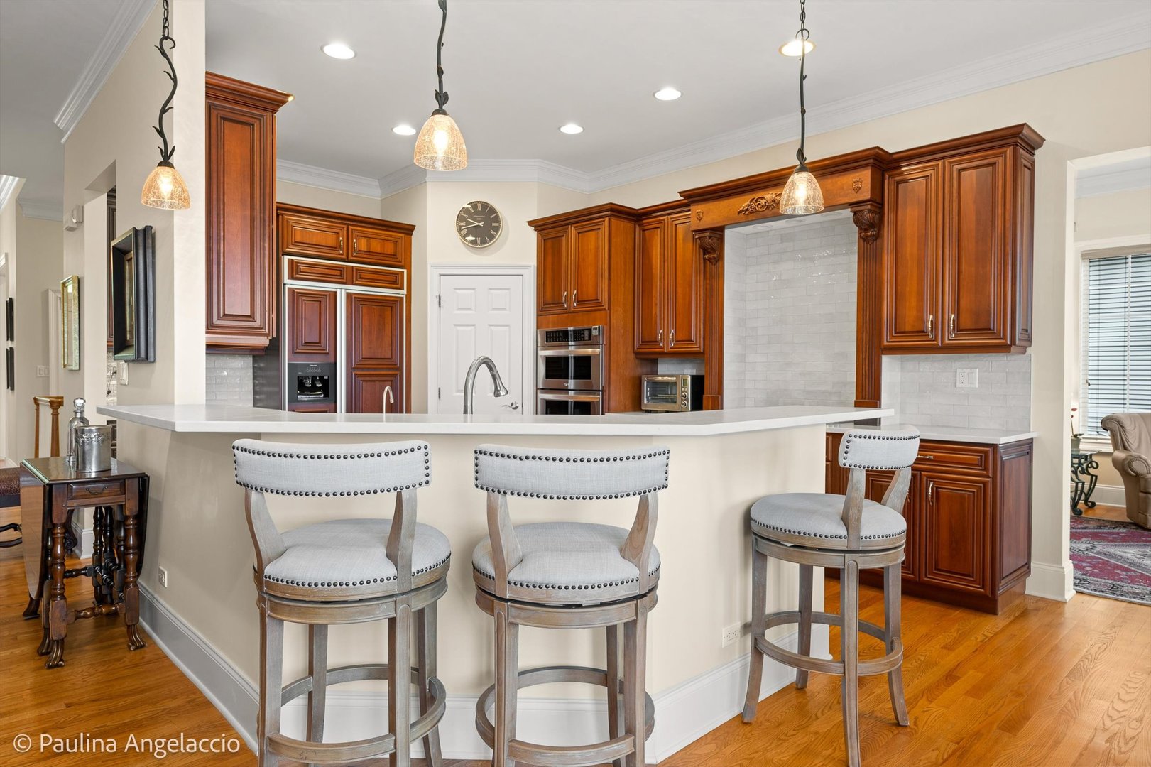 1013 Ridgeview Drive