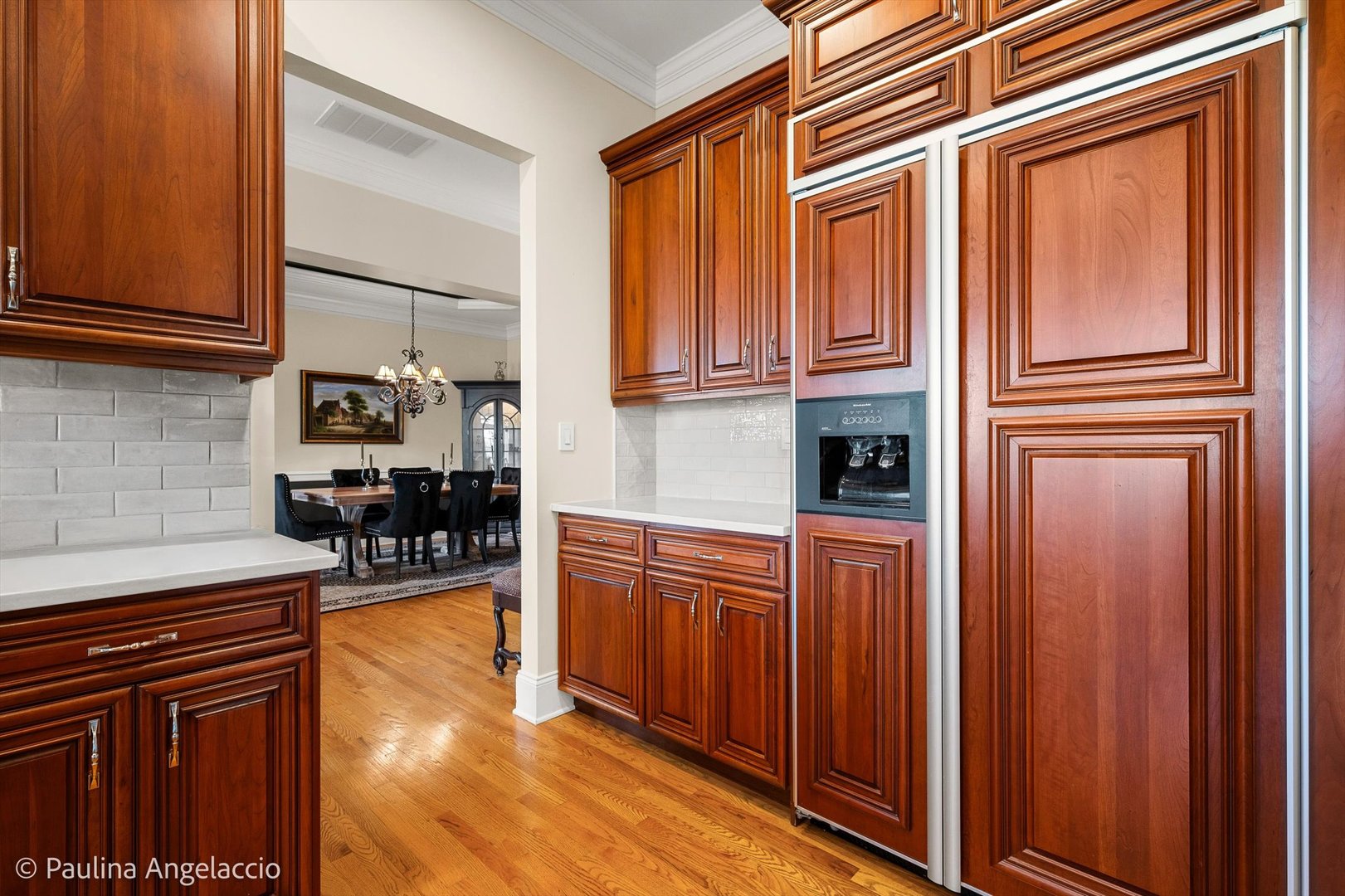 1013 Ridgeview Drive