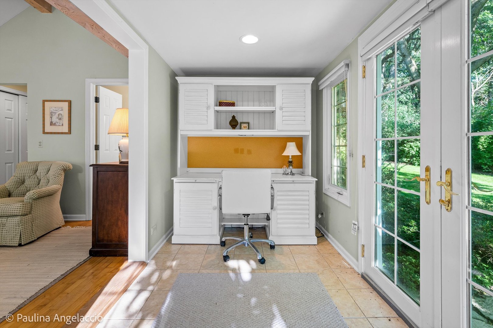 373 W County Line Road