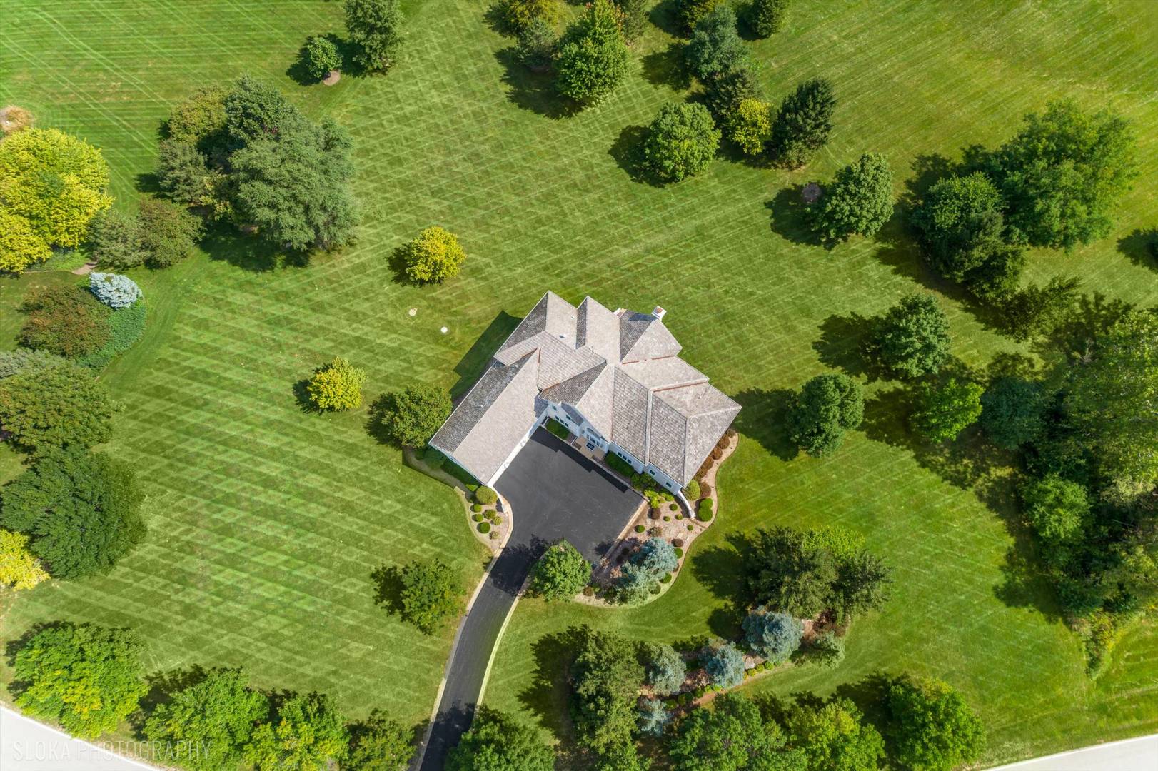 23733 N Lookout Pointe Road