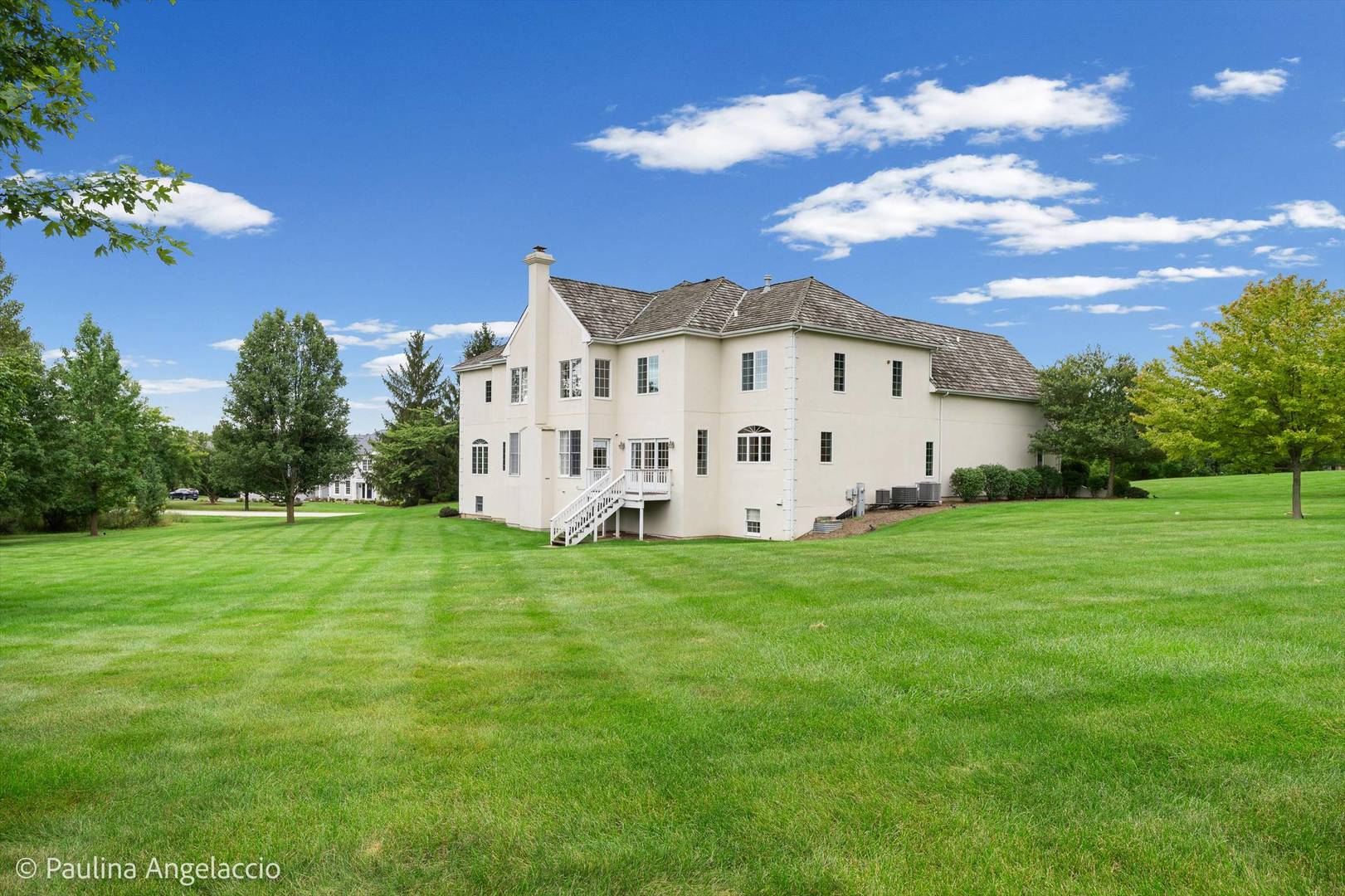23733 N Lookout Pointe Road