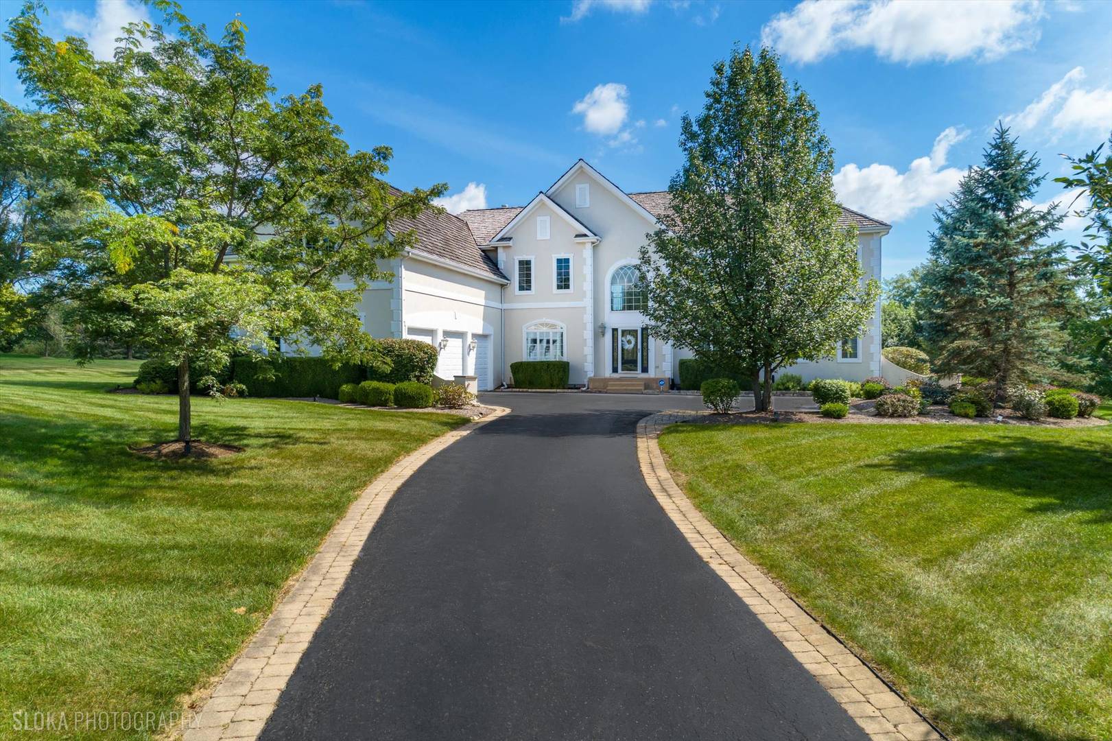23733 N Lookout Pointe Road