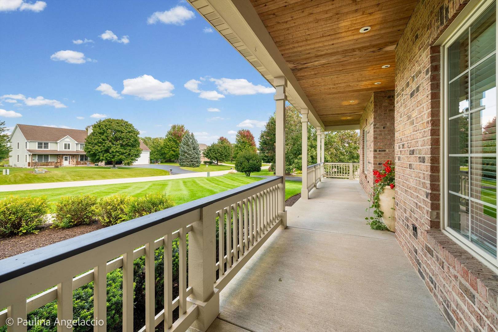 2307 Red Oak Lane