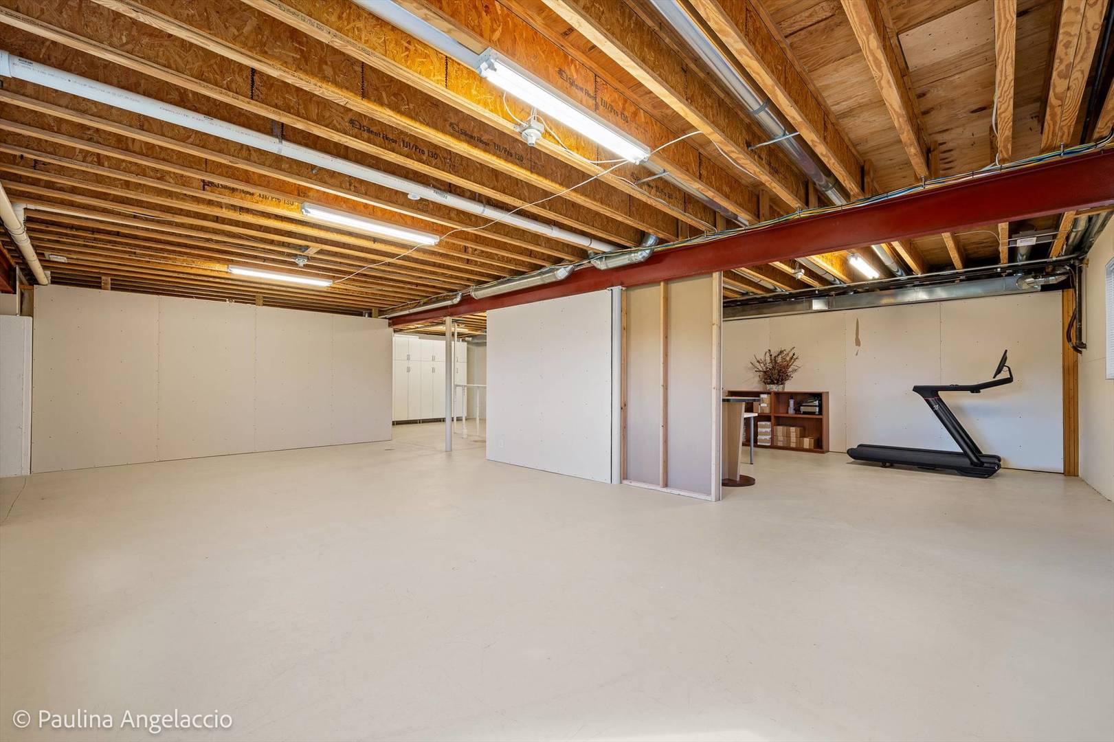 2307 Red Oak Lane