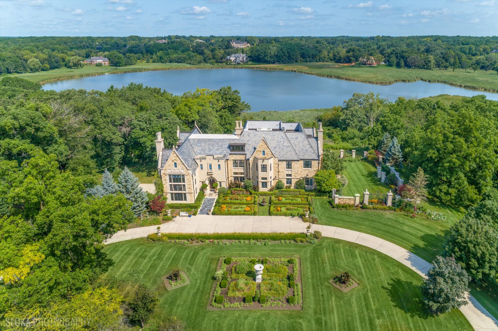 10 Goose Lake Drive Barrington Hills Il Us 60010 Mrd12791144