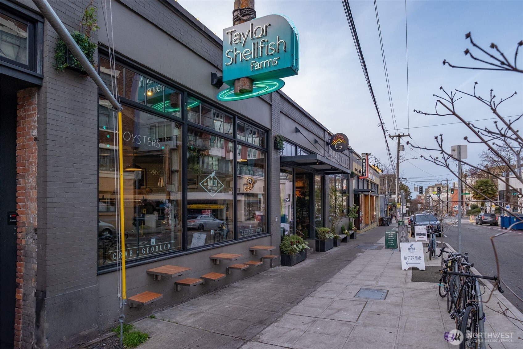 1321 Seneca Street Unit: 1001