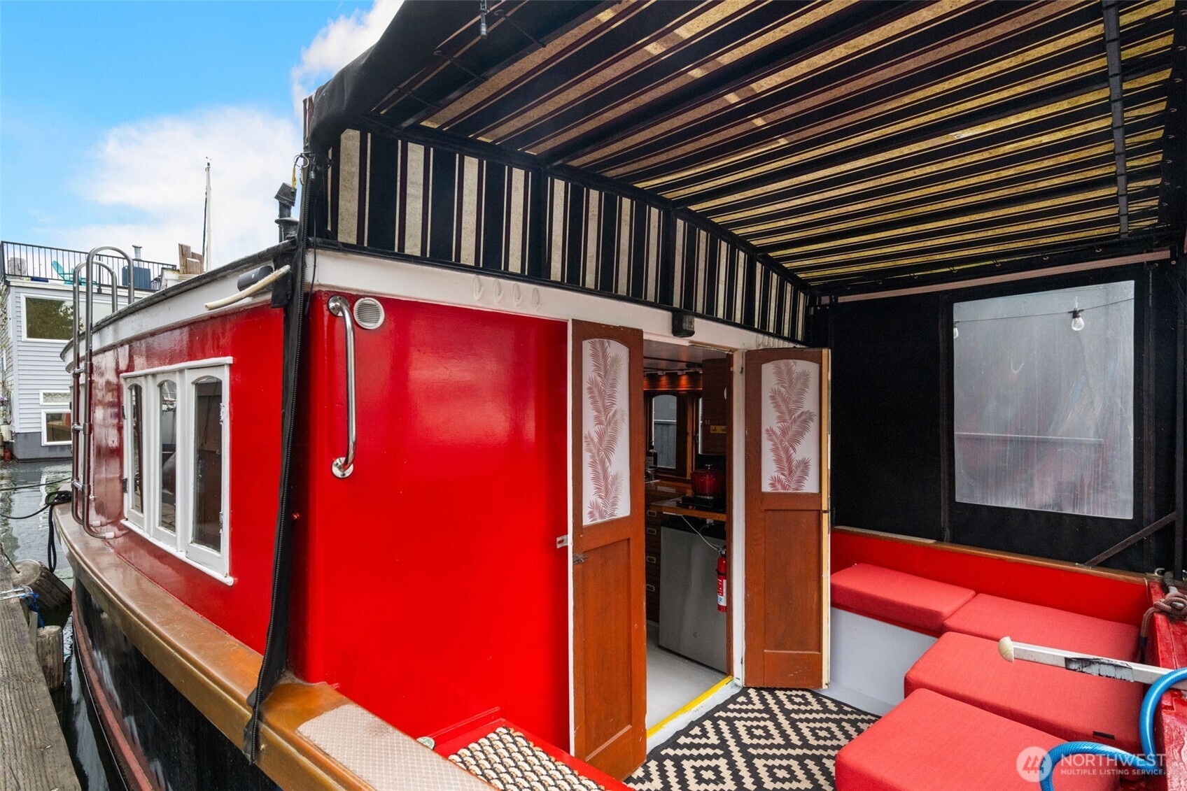 2143 N Northlake Way Unit: 34
