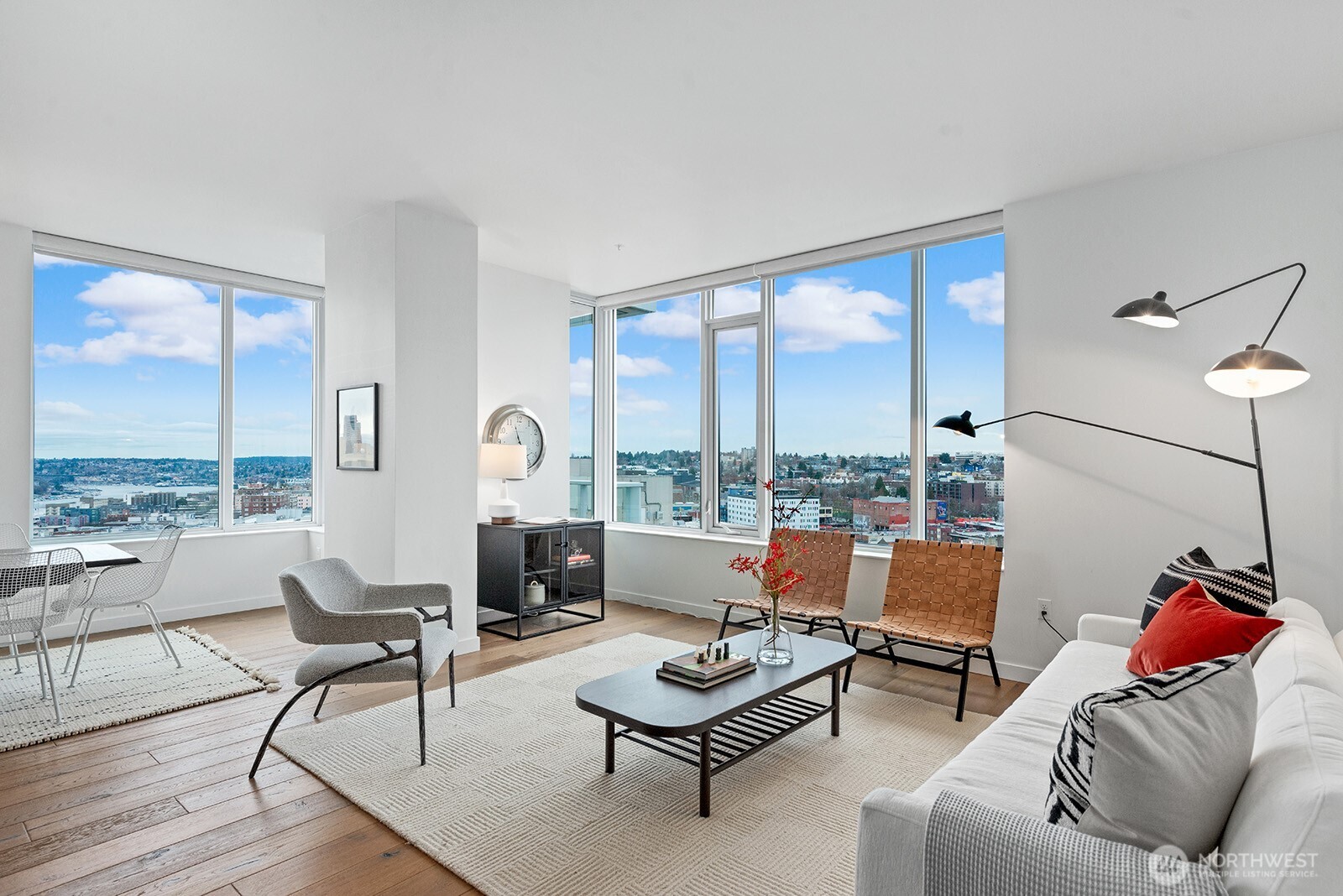 1321 Seneca Street Unit: 1001