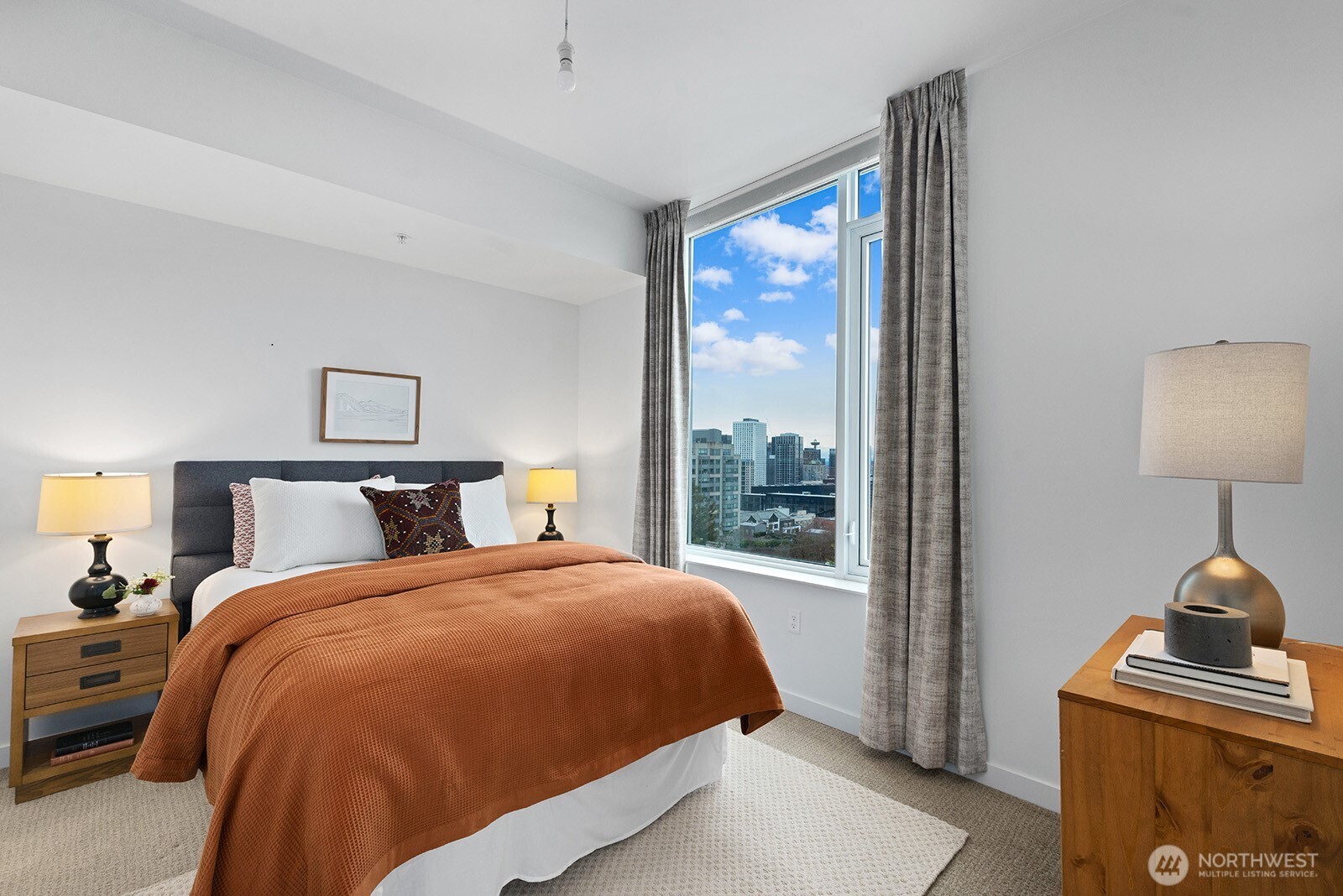 1321 Seneca Street Unit: 1001