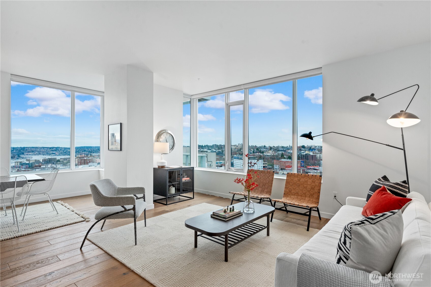 1321 Seneca Street Unit: 1001